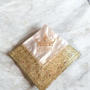 Elegant Gold and White Embroidered Church Lap Scarf
